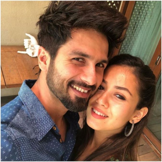 Mira is upset with Shahid's habit shared a photo and said, 'Are all men like this?'