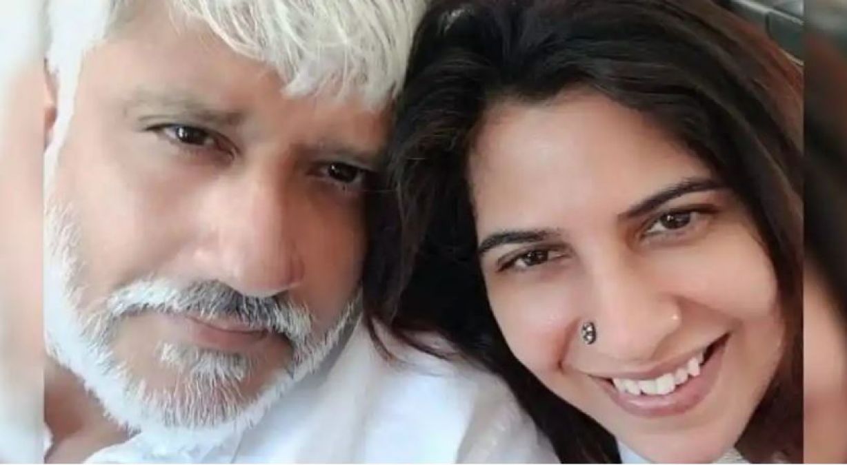 At the age of 52! THIS celebrity got married