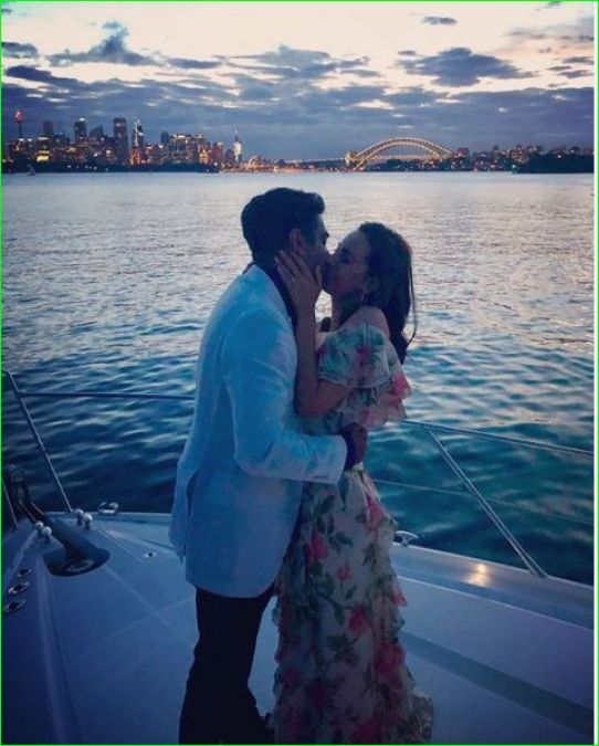 'Saaho' actress engaged, shared picture and gave good news to fans