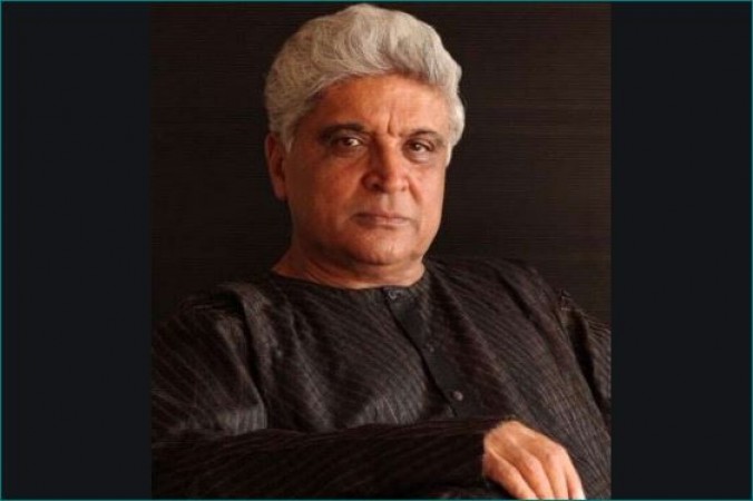 Javed Akhtar furious over Hathras case accused