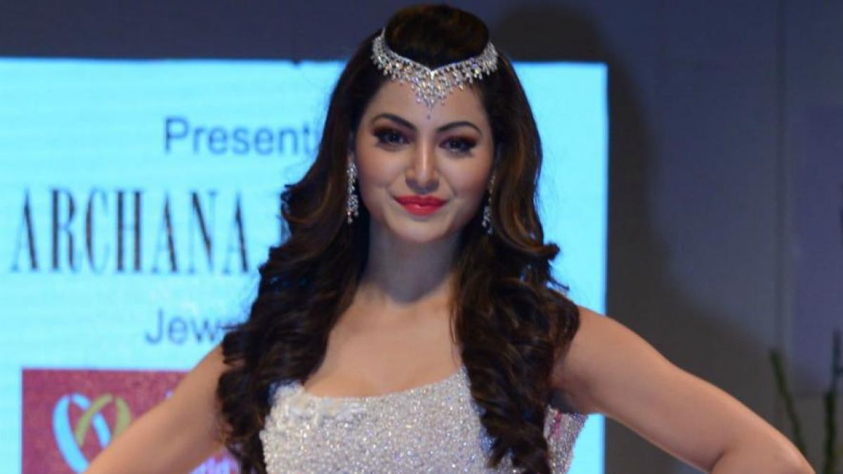 Urvashi Rautela wins hearts with her bold dance, fans go crazy