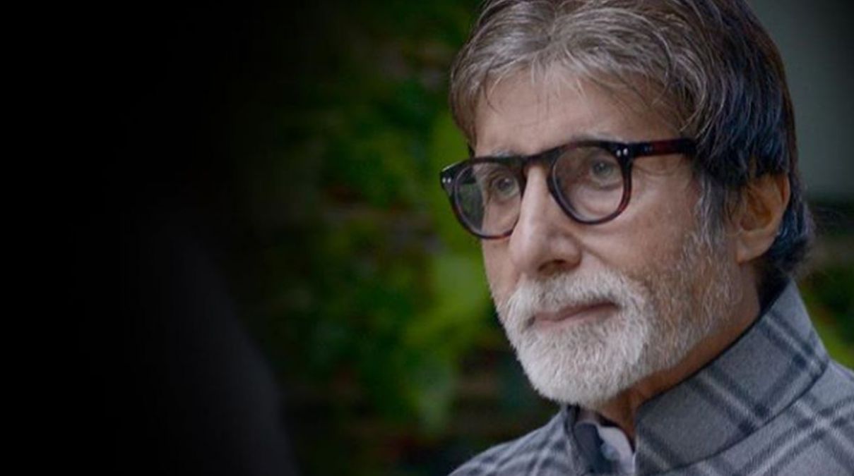 Amitabh Bachchan gets a special gift on YouTube, throwback to Big-B's life