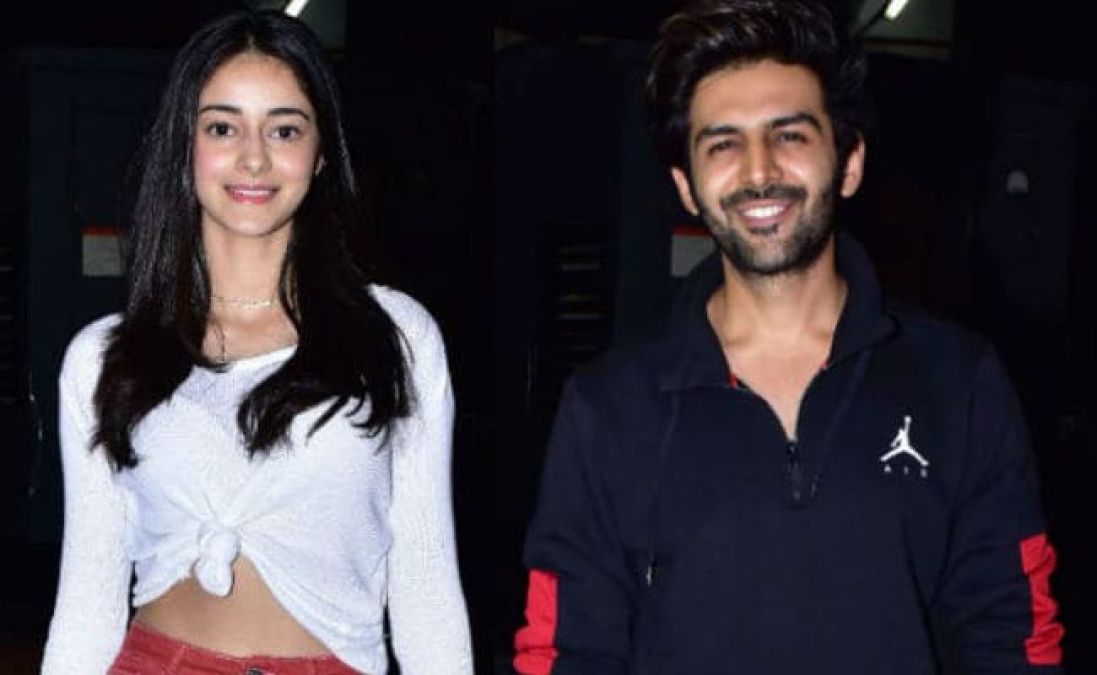 This video of actress Ananya Pandey and Karthik Aryan will make you laugh unconditionally!