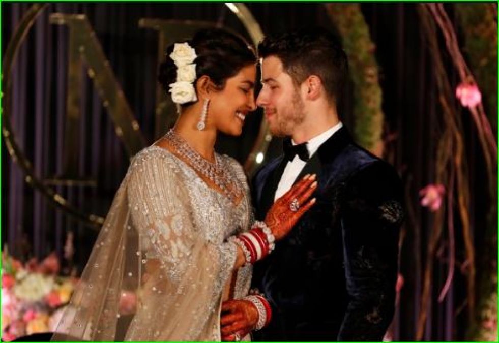 After marriage, Priyanka used to get up at midnight due to this creepy reason!
