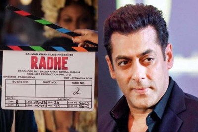 Salman Khan becomes emotional on set of 'Radhe'
