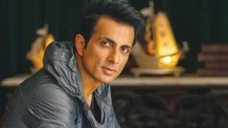 Sonu Sood puts new condition to meet his fan