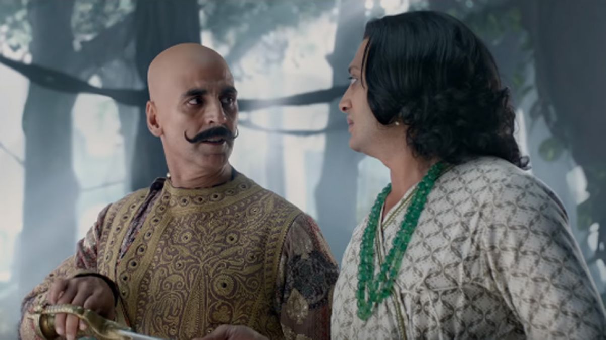 Housefull 4: अक्षय कुमार ने बताया उनका राजकुमार बाला का लुक क्यो है बाजीराव मस्तानी से अलग