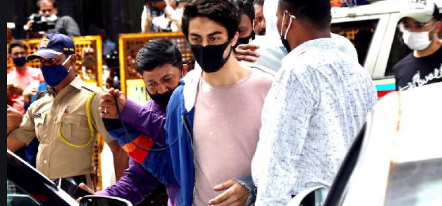Aryan Khan shifted to special barracks ahead of court appearance