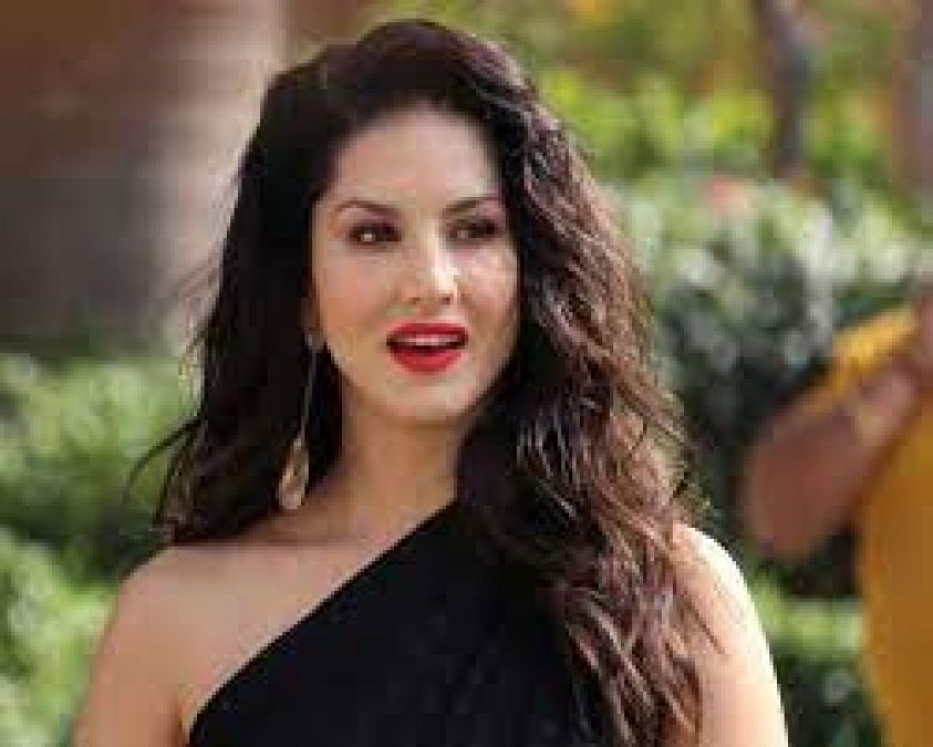 One Mic Stand Season 2: Sunny Leone to try her luck at standup comedy, shared her experience
