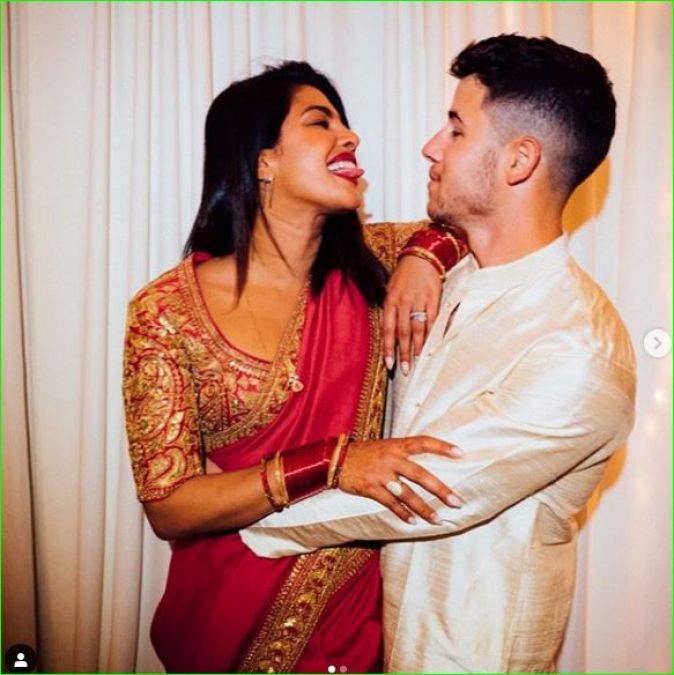 Nick Jonas Gushes Over Priyanka Chopra, says, ' I love and admire her so much'