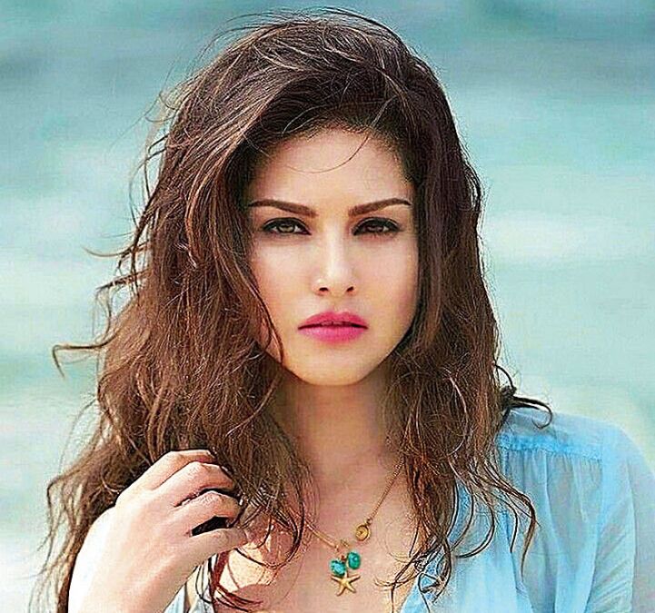 Sunny Leone shared a very stylish photo, fans praised her