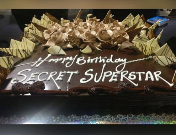 ज़ायरा के जन्मदिन पर 'सीक्रेट सुपरस्टार स्पेशल केक'