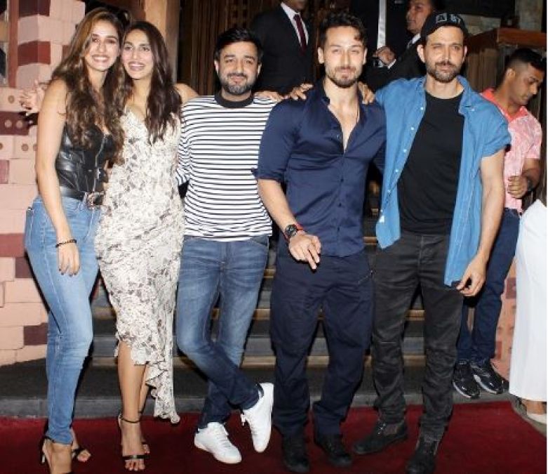 Disha Patani and Vani Kapoor made a big bang, celebrated the success of 'War'