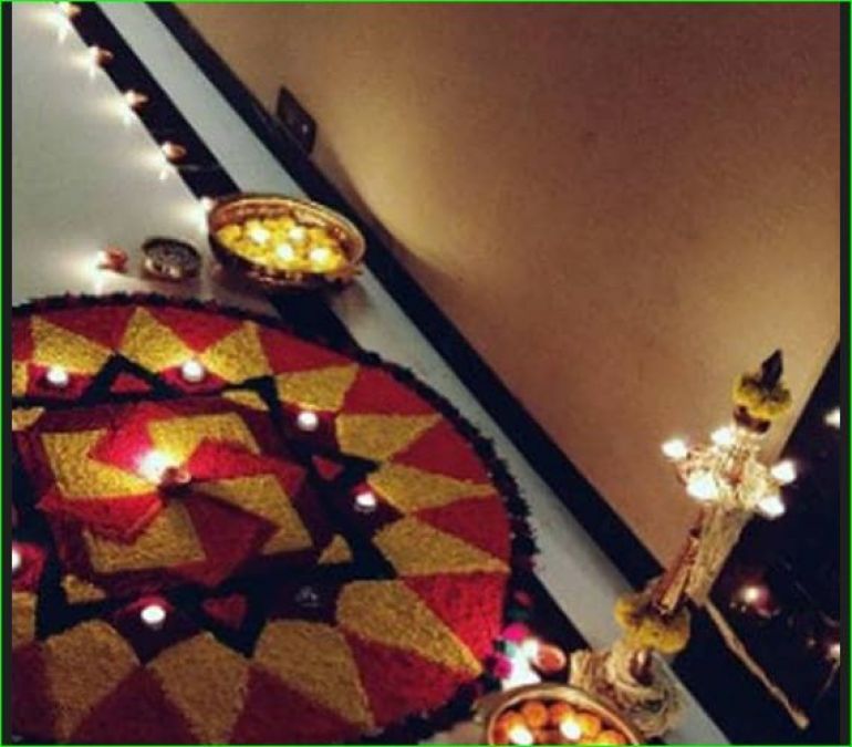 Anushka worships Diwali in simplicity with husband, pictures go viral