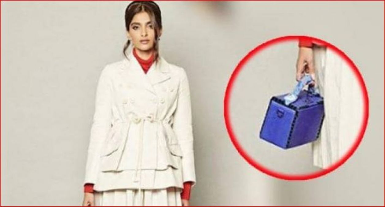 You will be shocked after hearing the price of this bag of Sonam Kapoor
