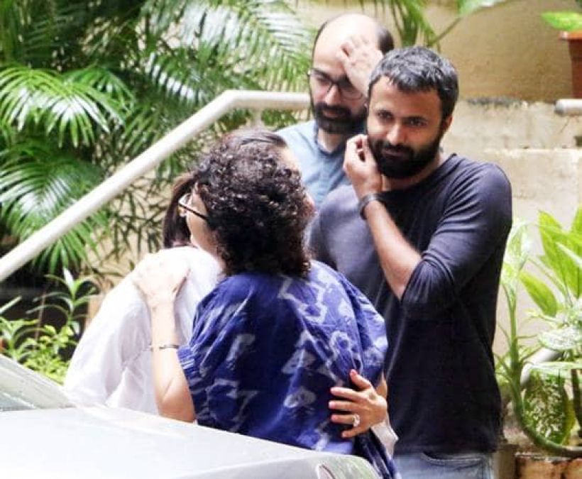 आमिर से मिलने उनके घर पहुंचीं करीना, जानिए क्या है वजह ?