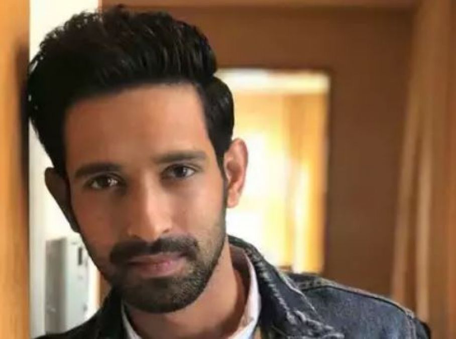 Vikrant Massey to be seen with Yami Gautam after doing a film with Deepika, this is his next project!