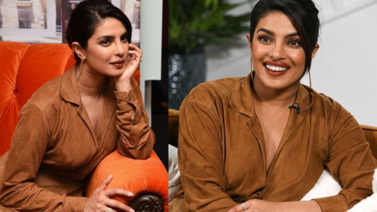 Priyanka's pictures from the premiere of her film 'The Sky is Pink' are going viral