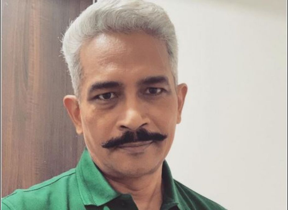 Atul Kulkarni runs an NGO along with acting, wanted to become an actor from Class 10th