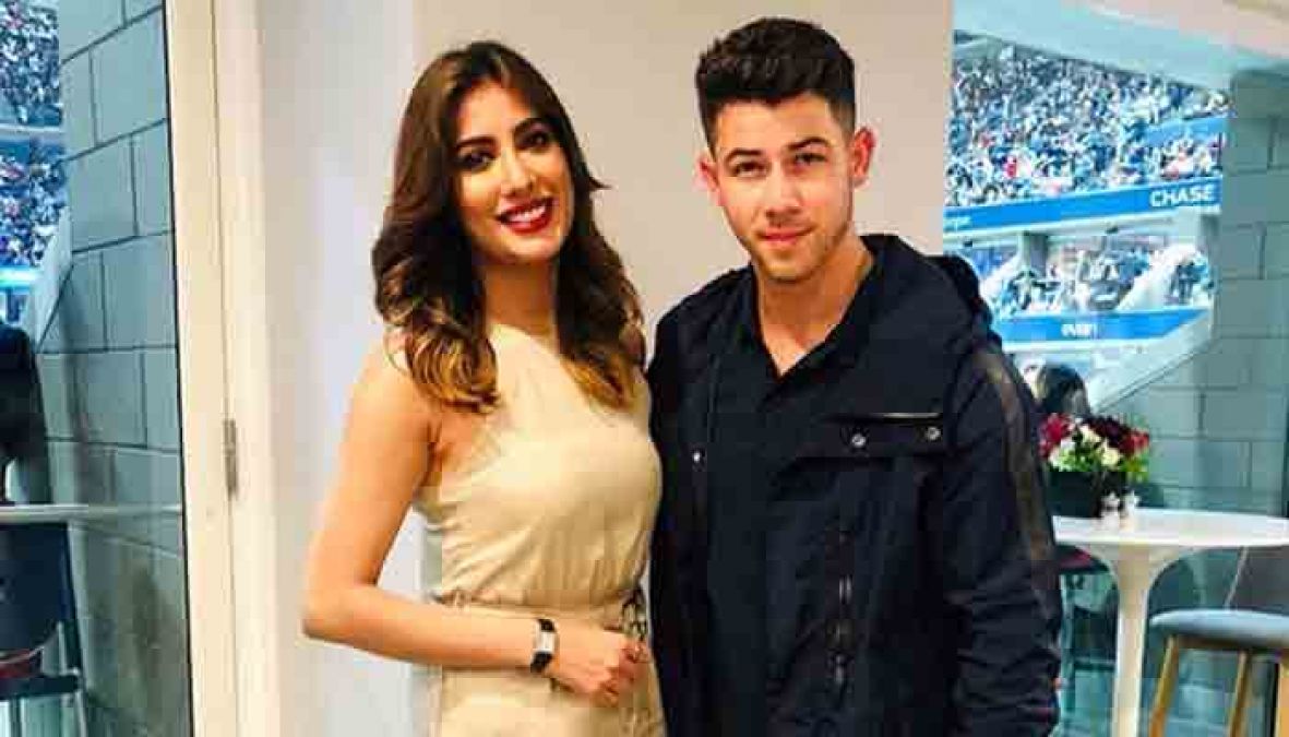 This Pakistani actress gets trolled for sharing picture with Nick Jonas