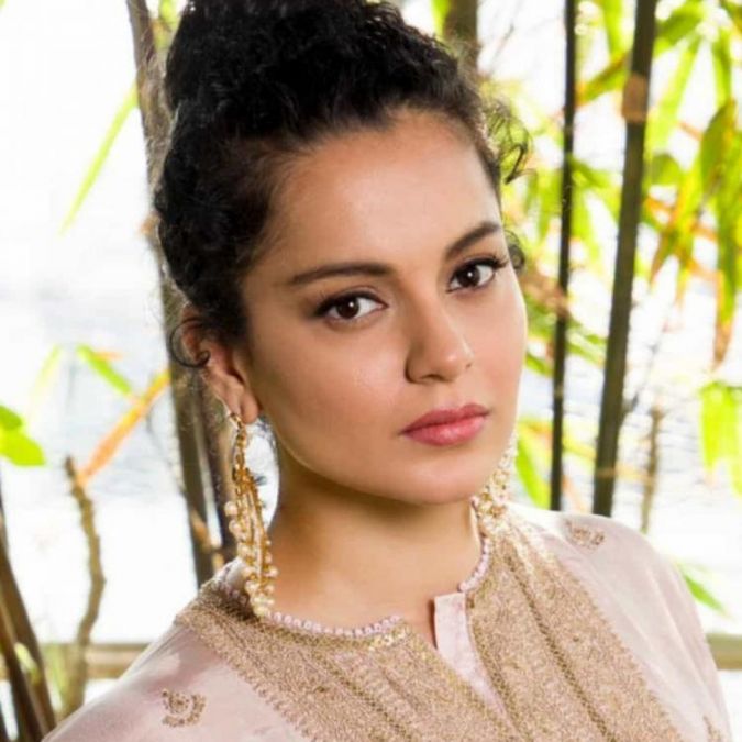 Pak journalist slams Kangana Ranaut for comparing Mumbai with Pakistan