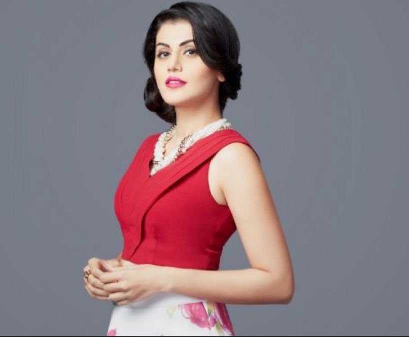 Taapsee's look revealed from the next film, check out pic here