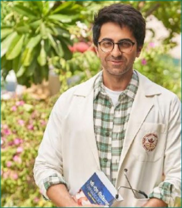 Ayushmann considers debut as a curse, Today he is a superhit actor