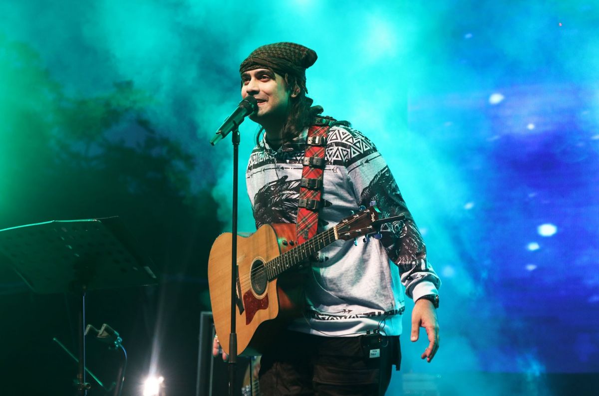 Jubin Nautiyal's big gift to the fans, will perform live here for the first time