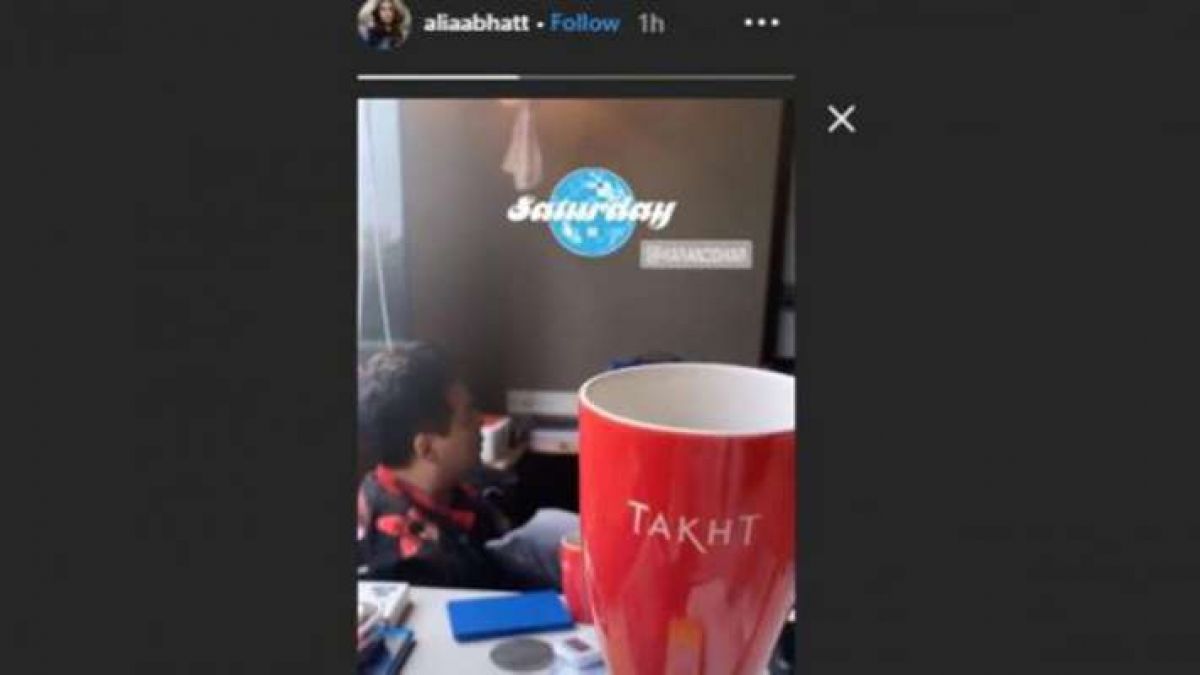 Alia shared this special photo before shooting of Takht started