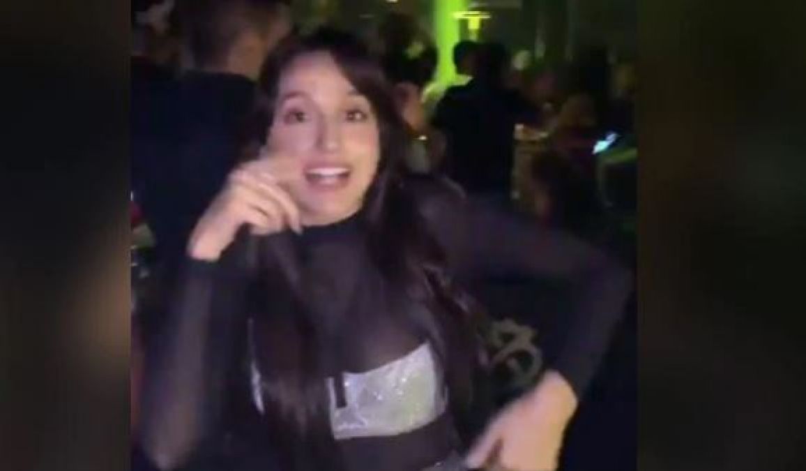 VIDEO: This actress threw her phone off in excitement as soon her song played in night club