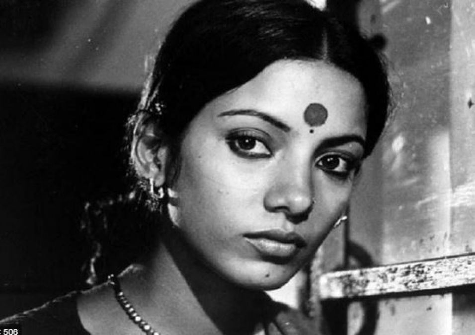 Birthday Special: This Bollywood godmother played the role of a lesbian in this film