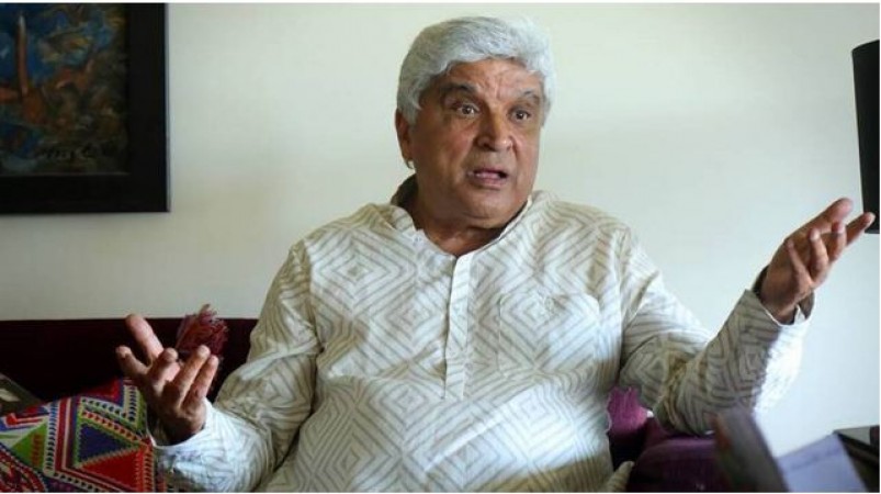 'You are an atheist...,' fundamentalists anger on Javed Akhtar again, reason is just a 'tweet'