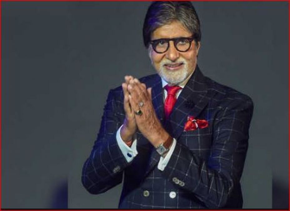 Amitabh Bachchan makes heartfelt tweet for Corona Warriors