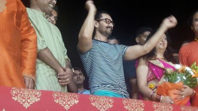 नवरात्रि की धूम में आमिर खान का सीक्रेट 'गरबा'