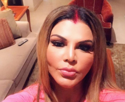 A pile of notes is seen in Rakhi Sawant's house, after knowing about this NRI you will also be shocked!
