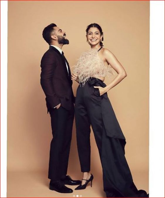 Anushka became romantic with husband Virat, shared photos of her new photoshoot