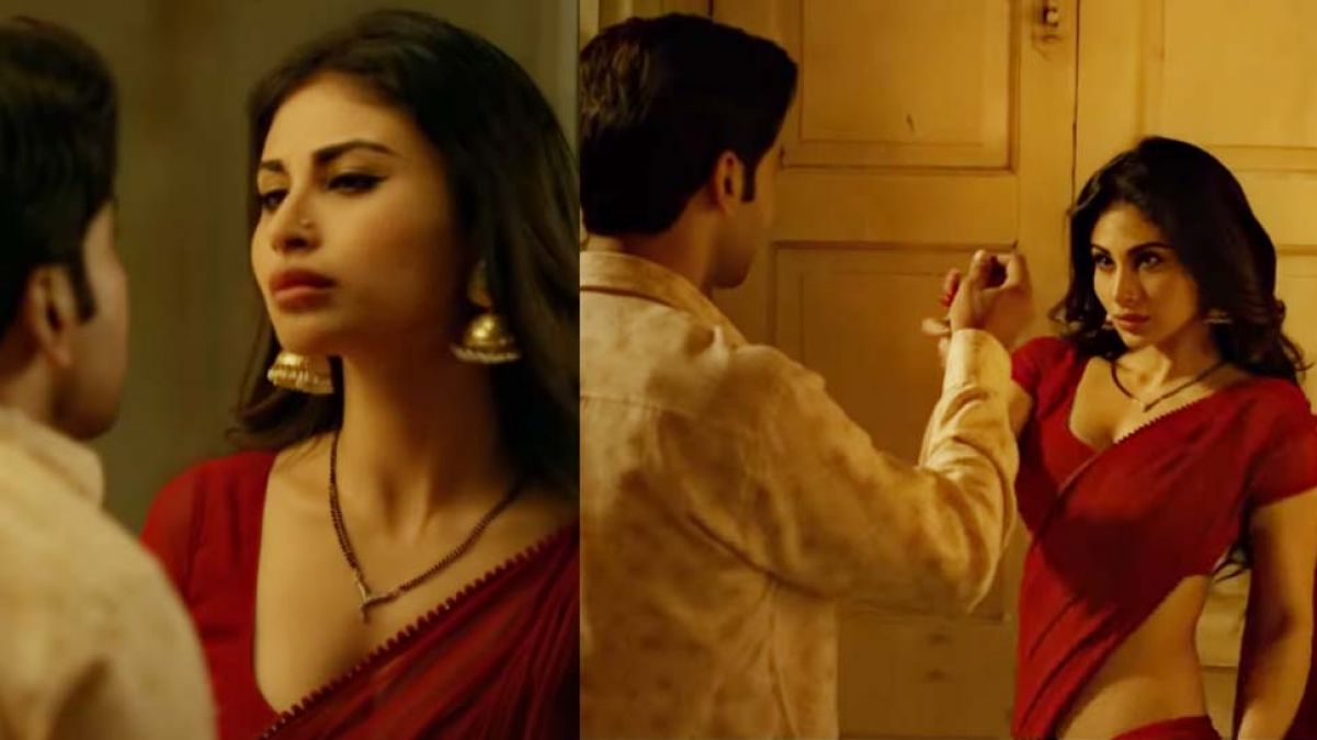VIDEO: Second song of 'Made in China' released, Mouni Roy seen dancing with Rajkumar Rao