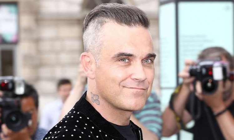 Here's how singer Robbie Williams recovered from the symptoms of Corona