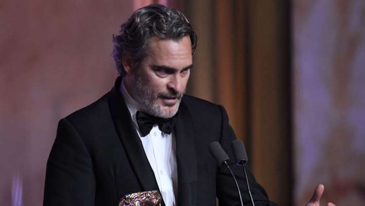 Joaquin Phoenix urges New York Governor Andrew Cuomo to release prisoners in view of coronavirus