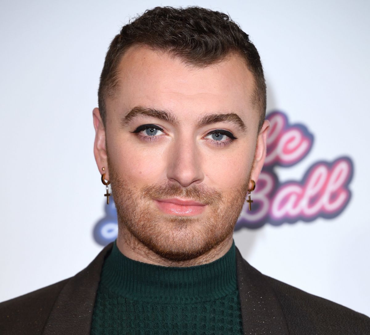 Singer Sam Smith to self-isolate after showing COVID-19 symptoms