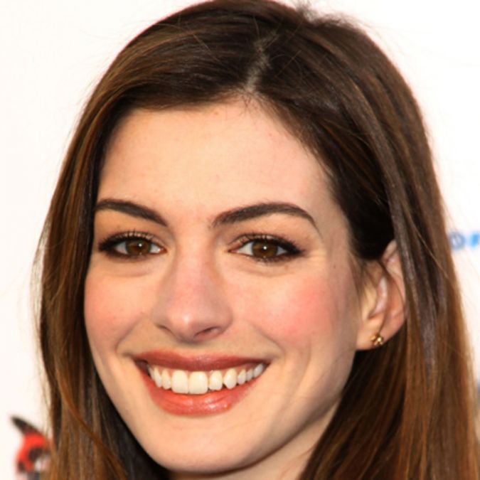 Actress Anne Hathaway seen doing Pillow challenge, shared this picture