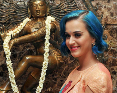 केटी पेरी से लेकर क्लॉडिया सिएस्ला तक इन कलाकारों को है इंडिया से लगाव