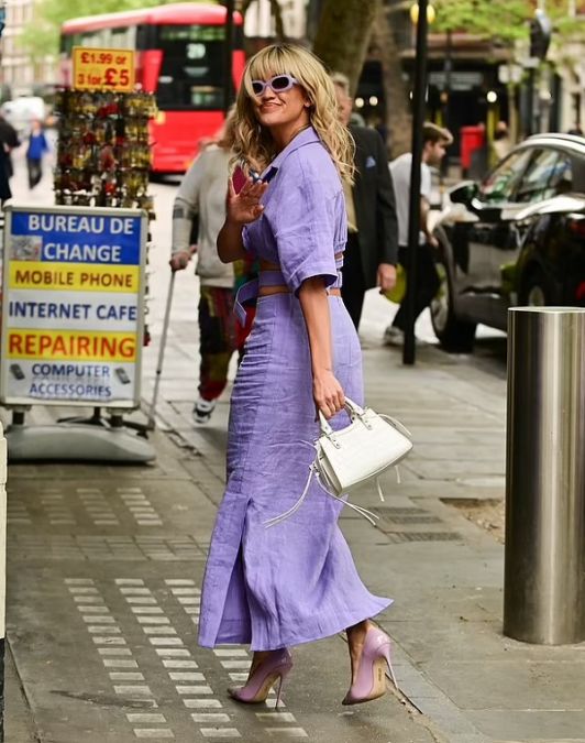 Ashley Roberts spotted in London, purple dress raises internet temperature