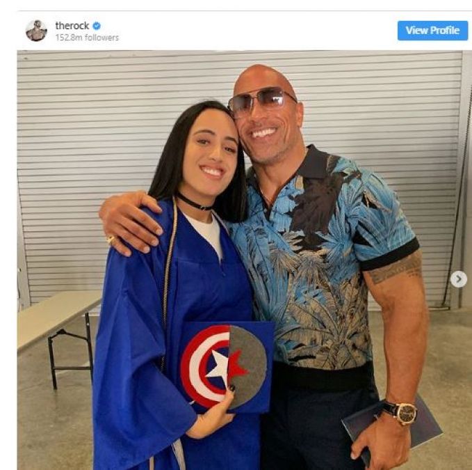 Now the daughter of 'The Rock' will land in the ring, taking such training!