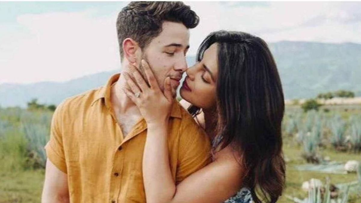 ''Priyanka I LOVE YOU'' Says a fan, Know what was husband Nick's reaction