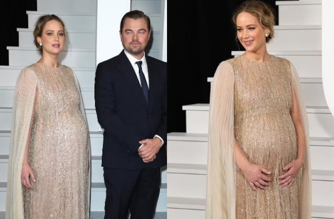 Jennifer Lawrence seen flaunting her baby bump in the red carpet premier of 'Don't Look Up'