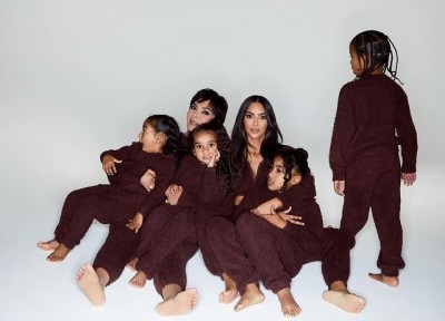 Kim celebrates Christmas with her children