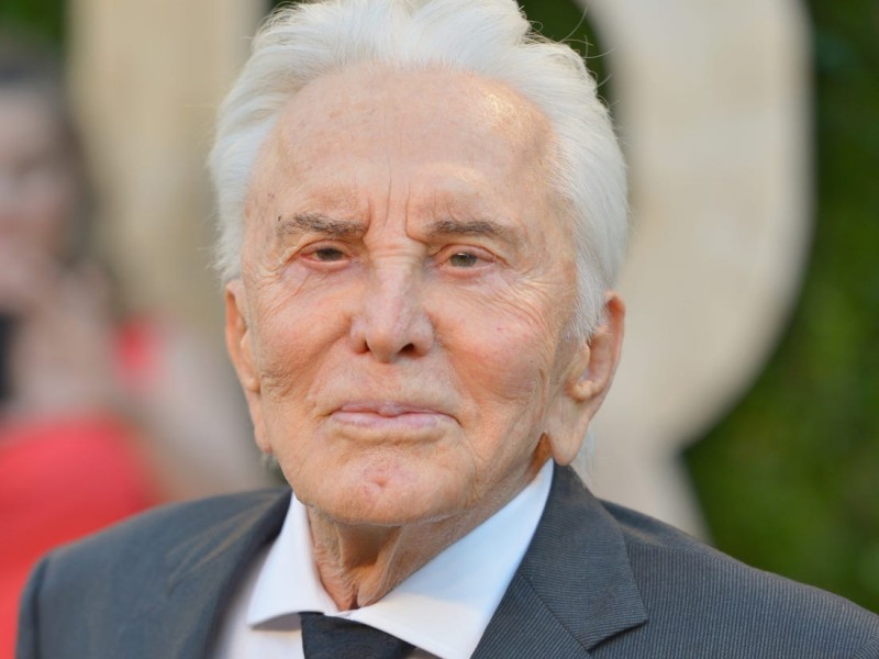 Hollywood veteran Kirk Douglas passes away