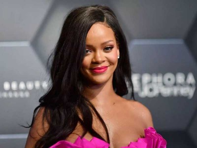 Popular Hollywood singer Rihanna received these many Grammy Awards