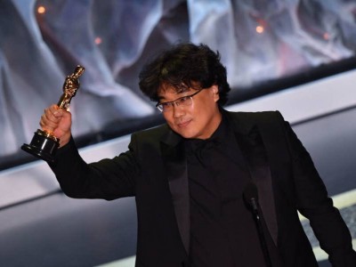 Director of 'Parasite' wants to cut the Oscar Award into five pieces